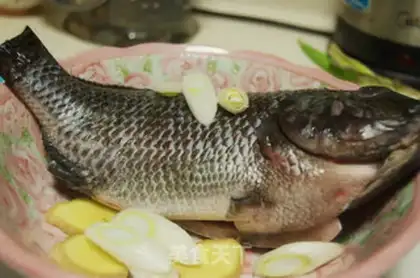 Make Chiffon roasted fish step 0