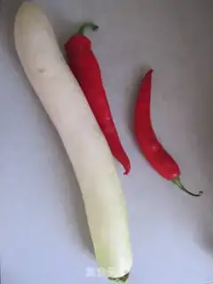 Make Spicy radish step 0