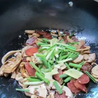 Make Sausage chicken step 4