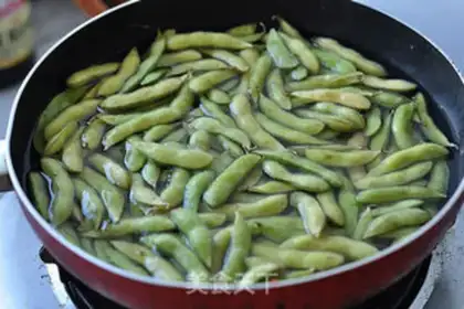 Make Salt-water beans step 2
