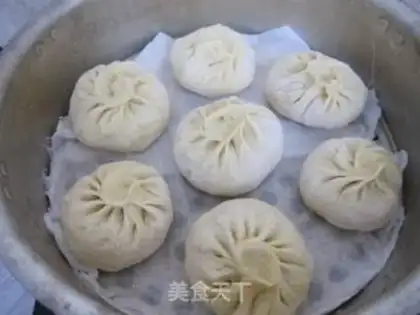 Make Yellow pasta bun step 13