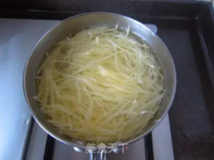 Make Spicy potatoes step 2