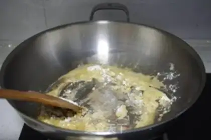 Make Butter mushroom soup step 3