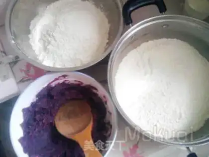 Make Potato plum bun step 0