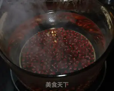 Make Red bean rice porridge step 1