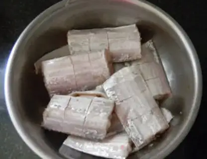 Make Jell-O fish step 1