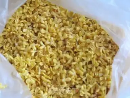 Make Homemade cinnamon flowers step 0