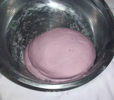 Make A hedgehog bun step 7