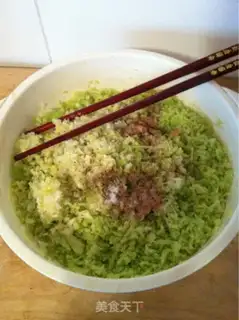 Make Roachballs step 3