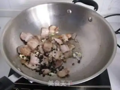 Make The cabbage comes back to the pot step 5