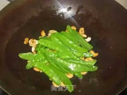 Make Dutch beans for cashew nuts step 6
