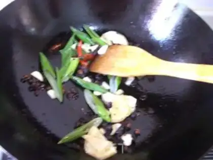 Make Spicy bean yellowfish step 5