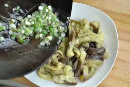 Make Garlic mackerel step 5