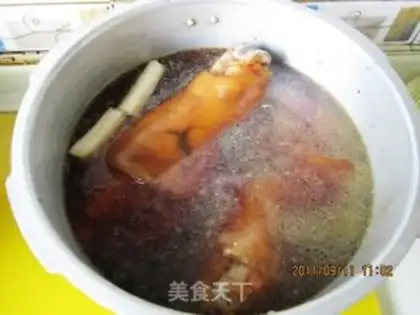 Make High pressure pan sauce elbow step 4