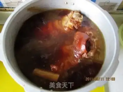 Make High pressure pan sauce elbow step 6