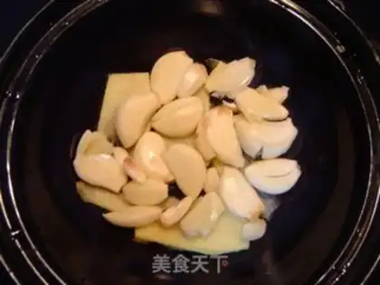 Make A culinary bouquet step 1