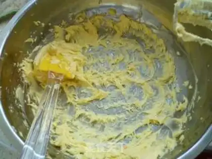 Make Chocolate vanilla cookies step 1