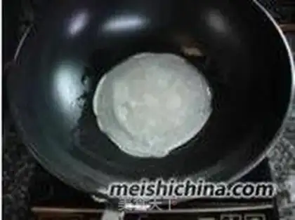 Make Homemade pancakes step 4