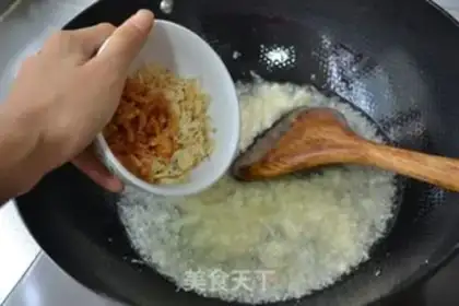 Make The almond mushroom bean sauce step 6