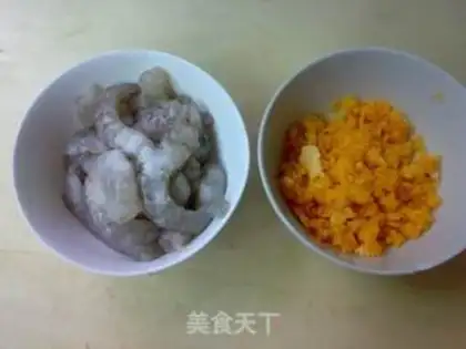 Make Gold shrimp balls step 0