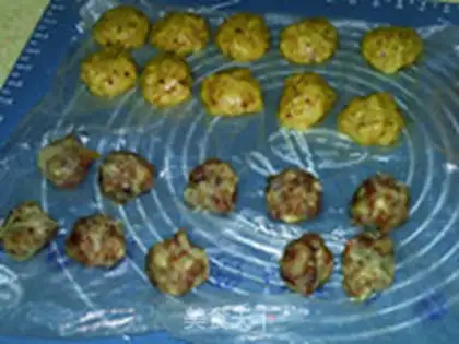 Make Rose Cloud Leg Mooncake step 7