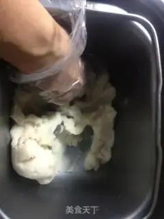 Make Smiley potatoes step 1