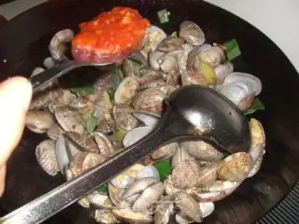 Make Hot sauce pop clams step 6