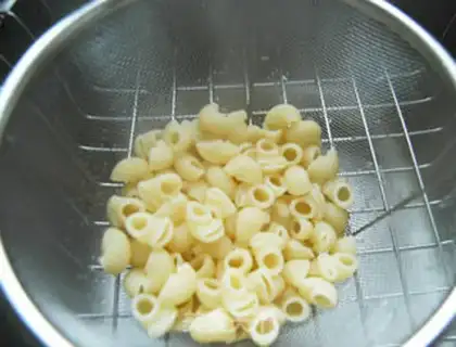 Make Pyramid macaroni step 3