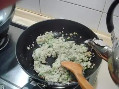 Make Five flowers and a tofu step 3