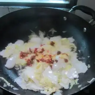 Make Hot cabbage step 4