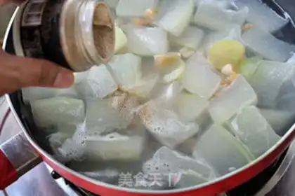 Make Pork soup step 5