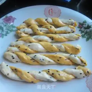Make Double-coloured sesame pheasants step 4