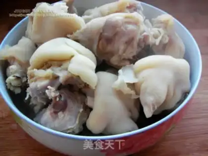 Make Spicy pig hoof step 2