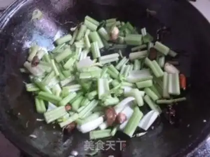 Make Spicy Arctic shrimp step 3