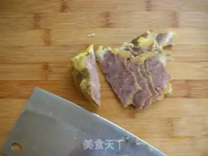 Make Curry beef noodles step 4