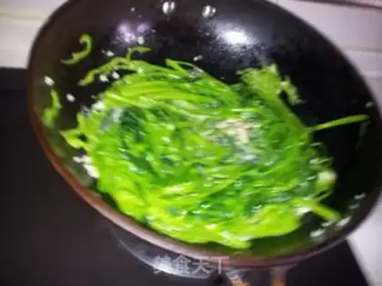 Make Garlic peppers and curry pastries step 5
