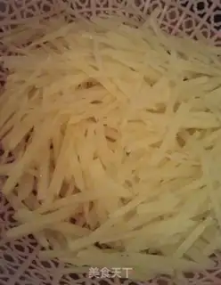 Make Garlic potatoes step 0