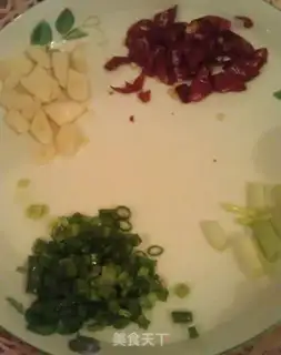 Make Garlic potatoes step 1