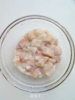 Make walnut chicken step 1