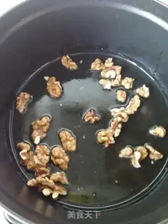 Make walnut chicken step 3