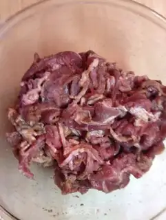 Make The salsa and lamb and emptiness step 0