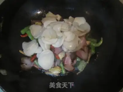 Make Six-angle dumplings step 5