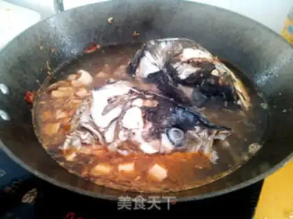 Make Red-burned fish head step 6