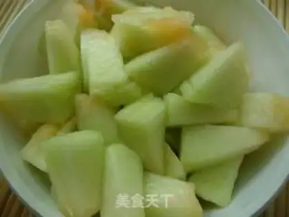 Make Sweet melon jam step 1