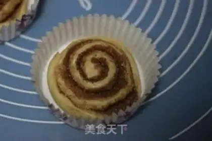 Make Cinnamon rolls step 9