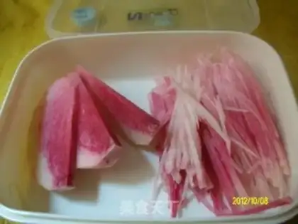 Make ♪ ♪ The radish peel ♪ step 5