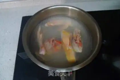 Make Sea cucumbered rooster step 3