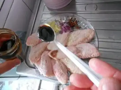 Make Tomato chicken wings step 2
