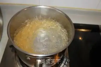 Make Shrimp noodles step 0