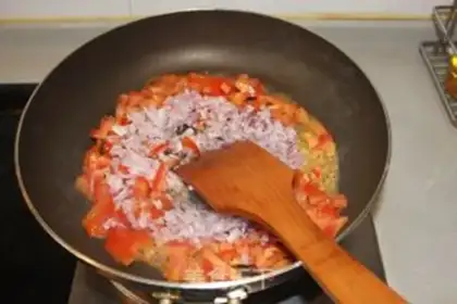 Make Shrimp noodles step 3